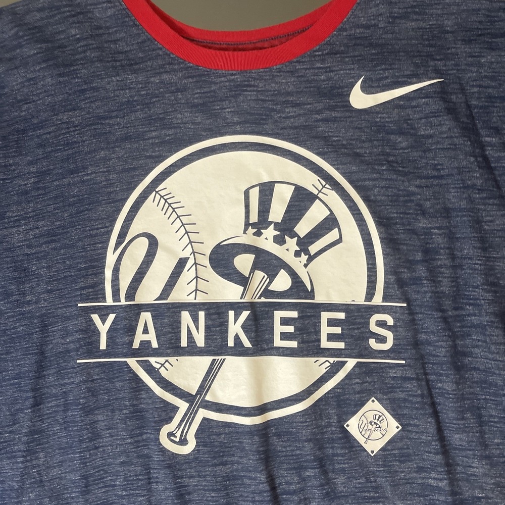 Nike New York Yankees T Shirt Mens XL New Blue Red Short Sleeve Cooperstown #235 - Picture 4 of 10